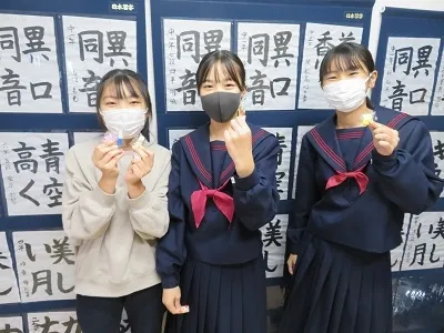 /image/27aa892adfe54b2c6c39e694d9308108 (1).jpg